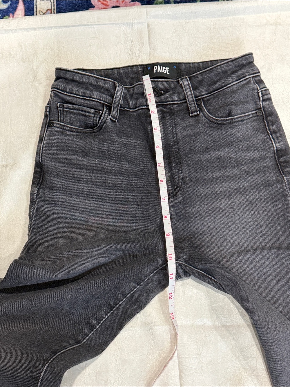 PAIGE Black Wash Raw Hem Straight Leg Jeans Women’s 24 - Picture 6 of 7